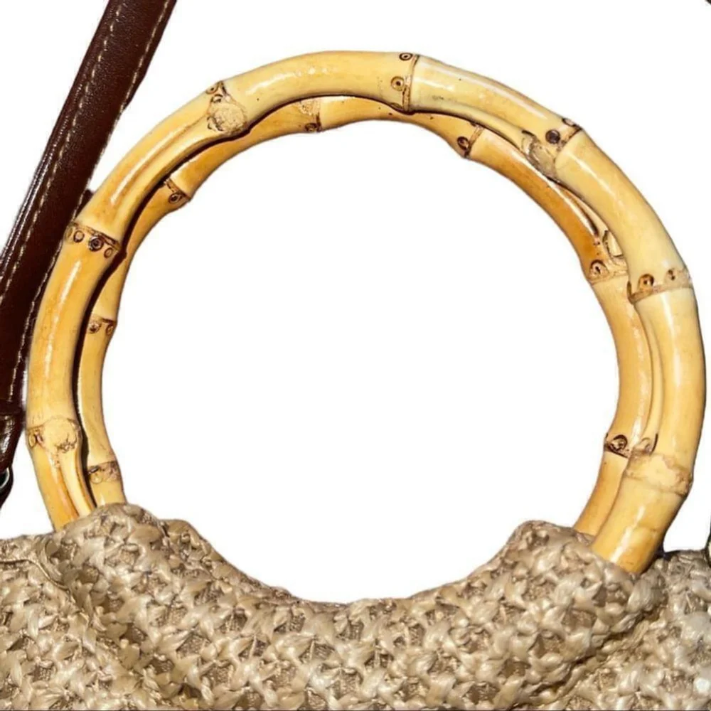 Rosetti | Cream Crocheted Purse with Bamboo handles - Picture 3 of 9